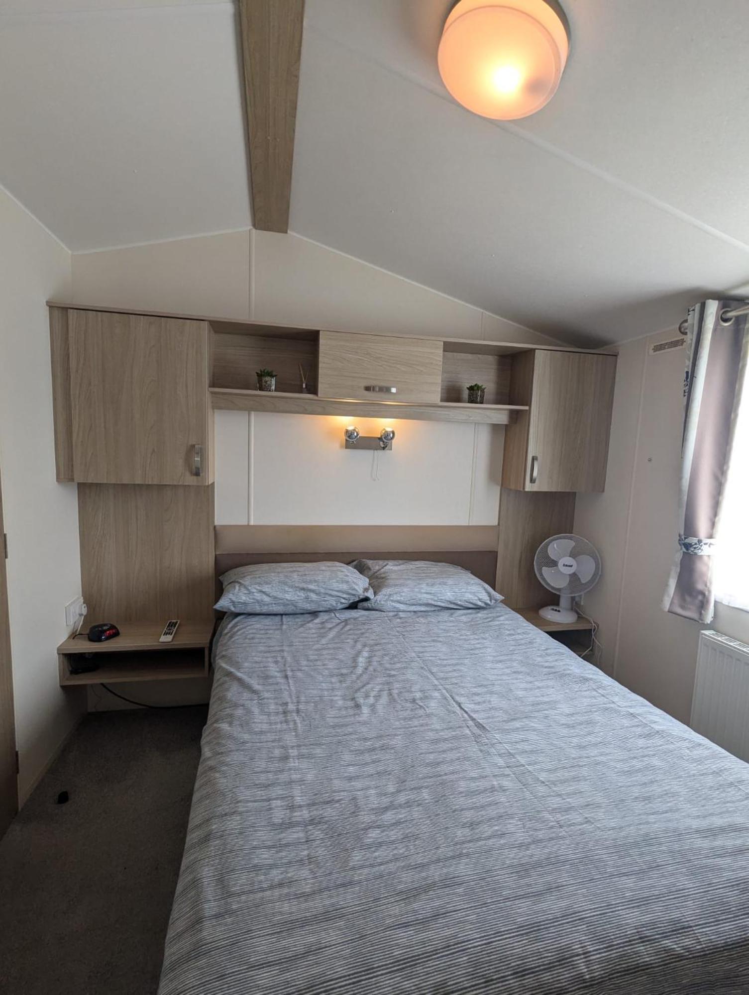 Lovely Bright And Airy Caravan On The 5 Star Shorefield Country Park Entertainment Passes Included Милфорд он Сий Екстериор снимка